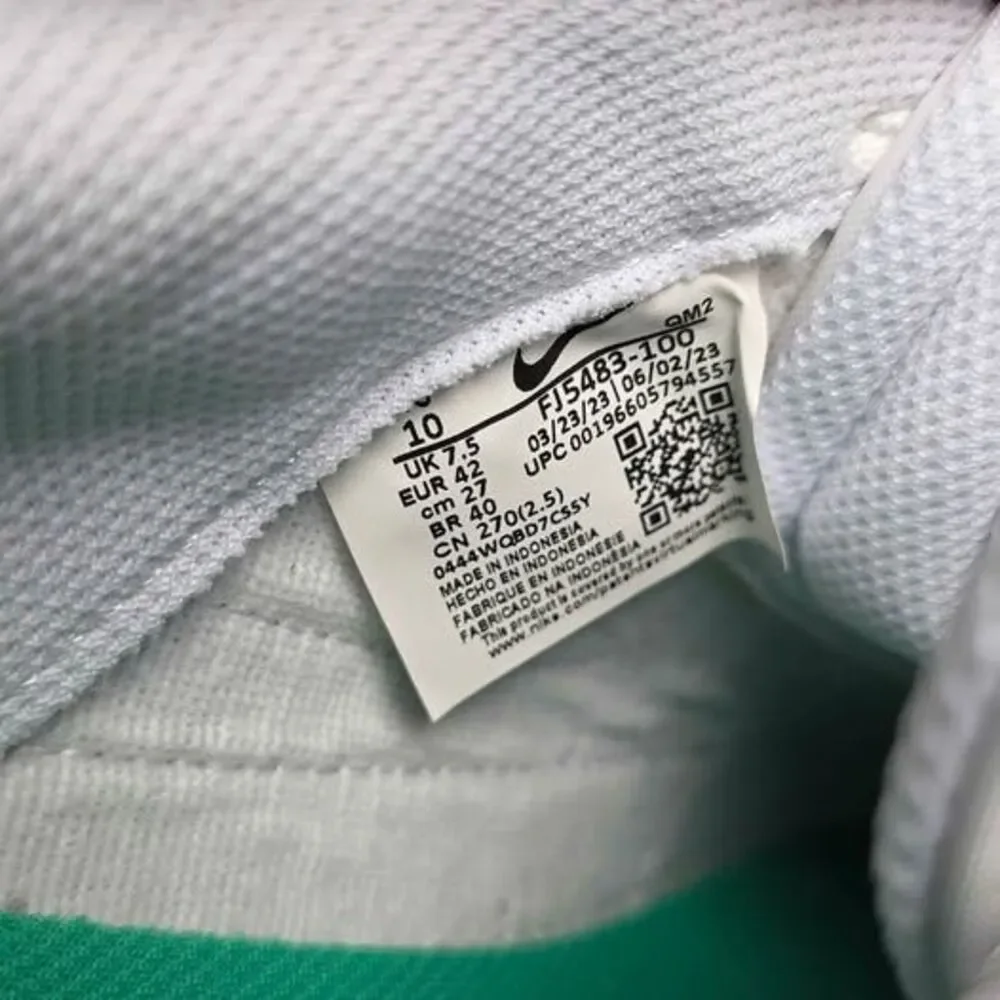 Nike *brand new